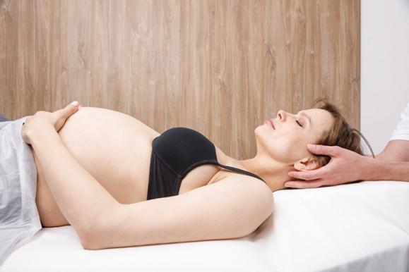ostéopathie femme enceinte